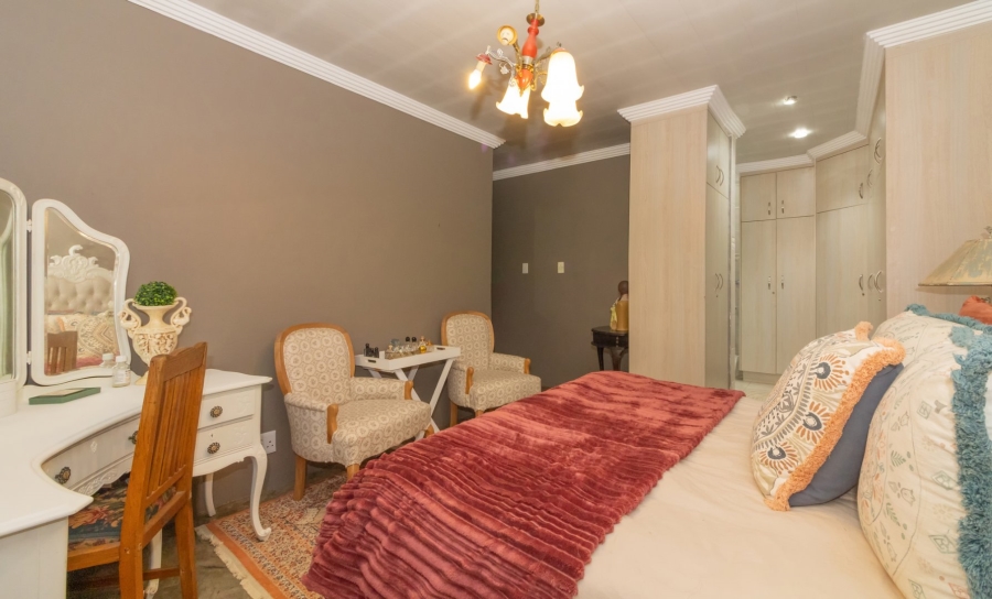 6 Bedroom Property for Sale in Elandia Free State